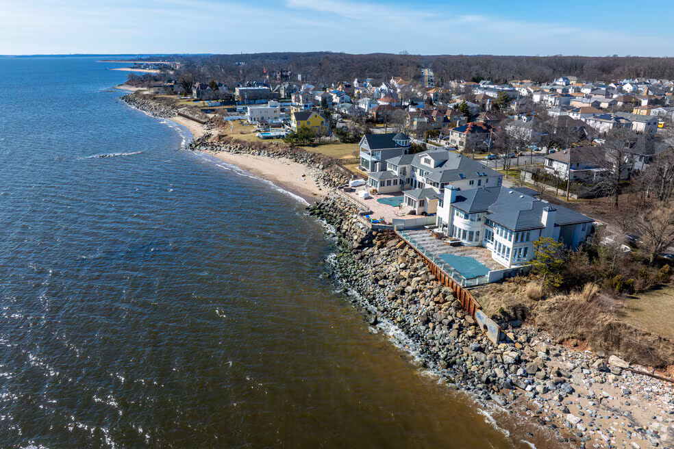 Prince’s Bay, NY